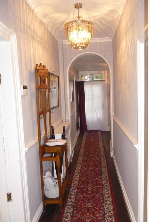 Kings House Wokingham Guest House Bilik gambar